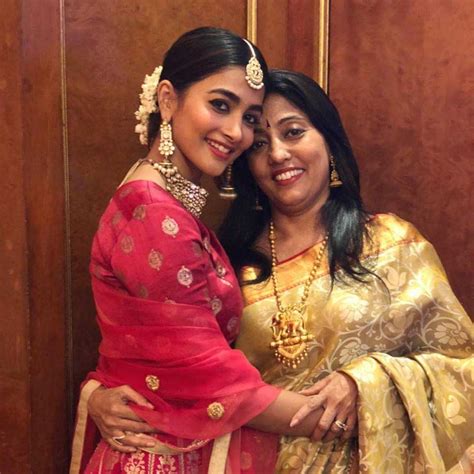 pooja hegde age marriage|Pooja Hegde Family, Husband, Biography, Parents,。